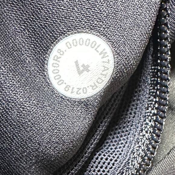 Lululemon Speed Up Short 2.5" Incognito Camo Multi Green Black Women's Sz 4 EUC - Picture 7 of 10